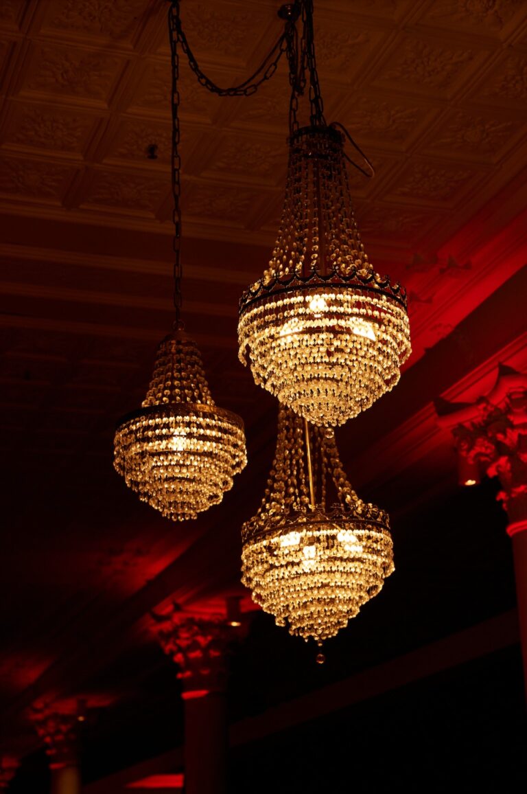 Sophie Brennan - photographer lights